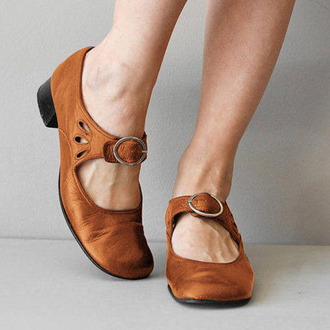 Matilda Sonata Classic Pumps by Belsetta
