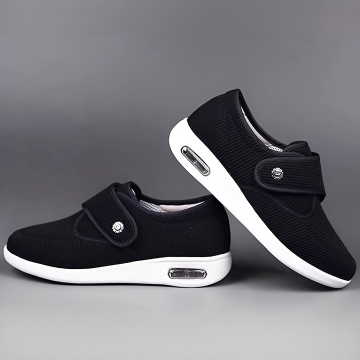 Sloane Ribbon Everyday Sneakers – Black