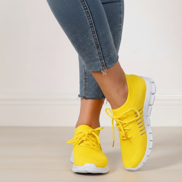 Kelsey Cameo Everyday Sneakers – Yellow