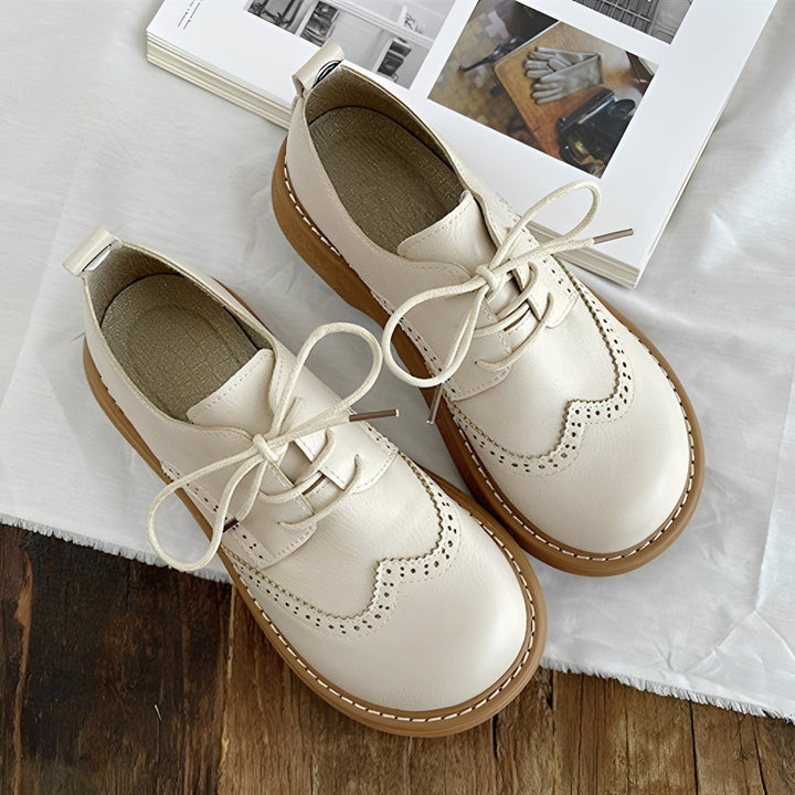 Holly Cameo Oxford Shoes – White
