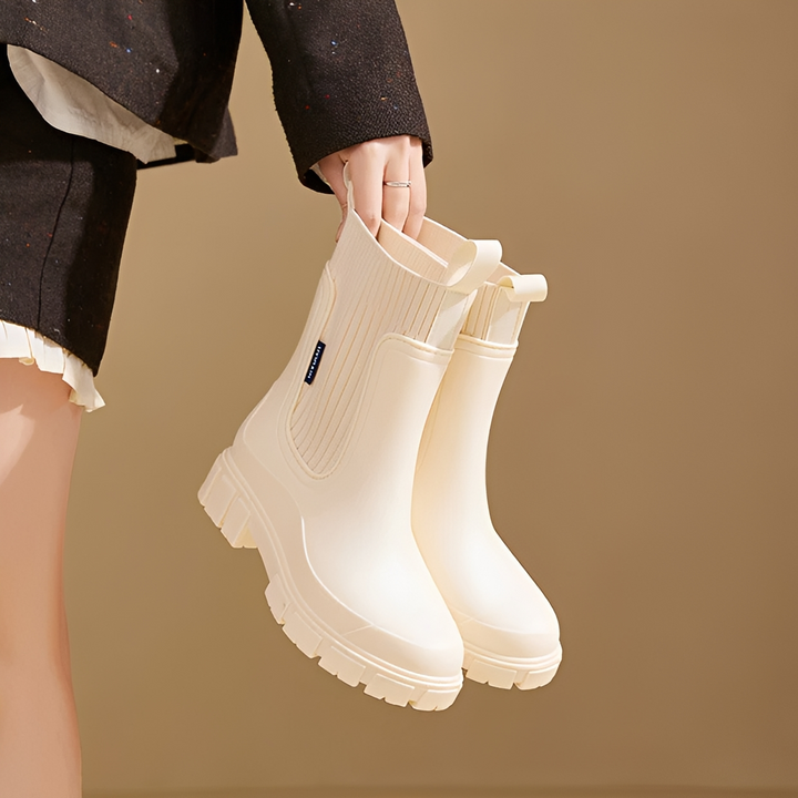 Reagan Sonnet Ankle Boots – Beige
