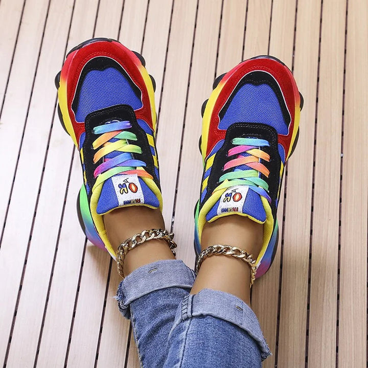 Blair Cameo Platform Sneakers – Blue