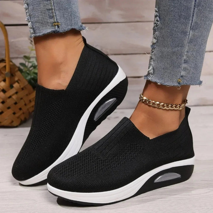 Holly Garland Everyday Sneakers – Black