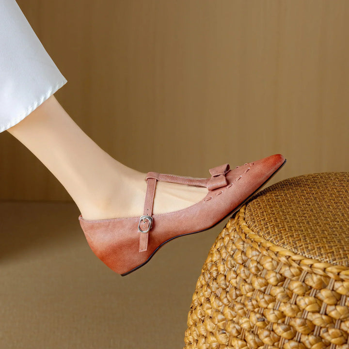 Pearl Ballad Classic Pumps by Belsetta