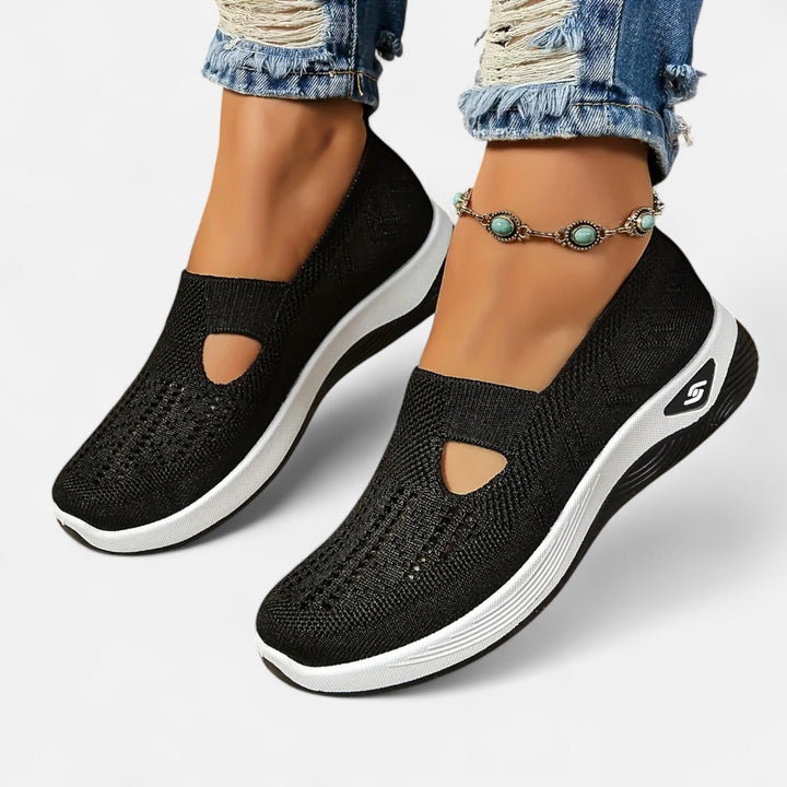 Madeline Garland Everyday Sneakers – Black