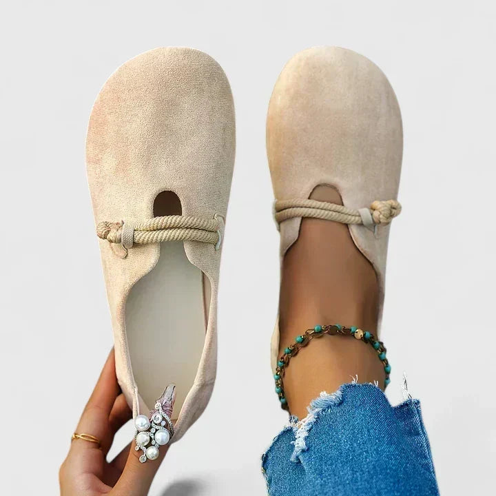 Harlow Locket Loafers – Beige