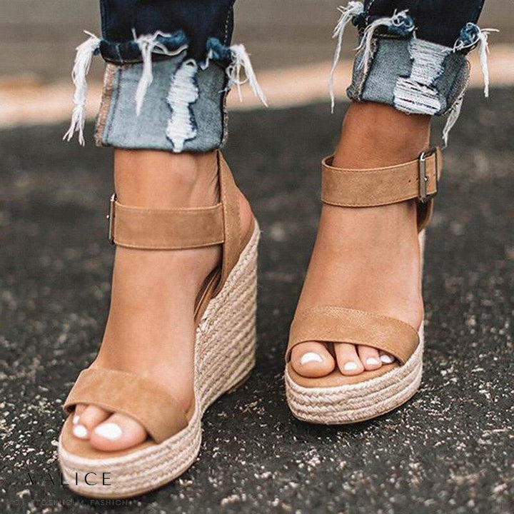 Brooklyn Ribbon Wedge Pumps – Brown